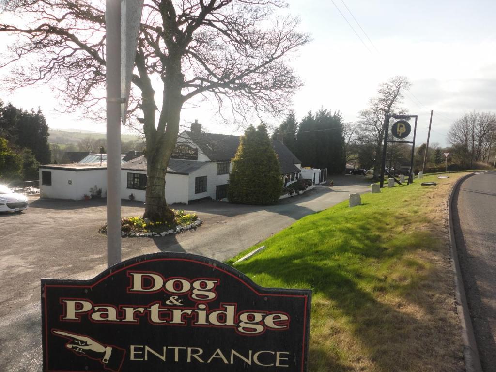 The Dog & Partridge Country Inn Ashbourne  Oda fotoğraf